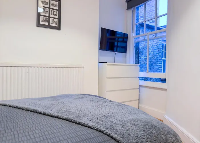Liberty Stockwell Rooms
